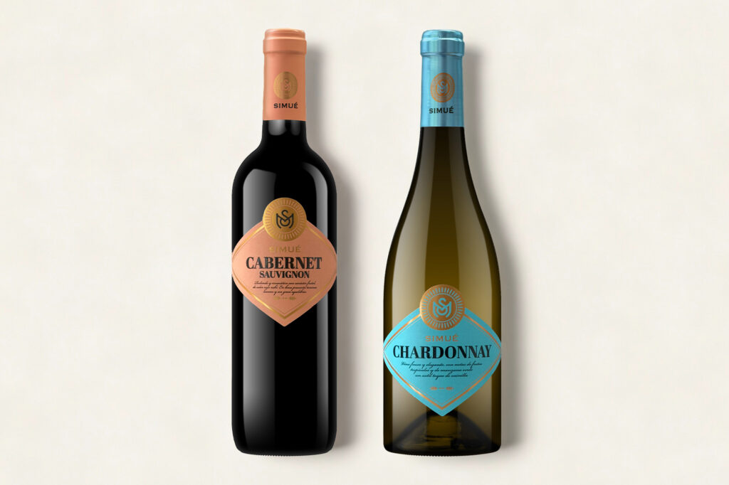 simue cabernet y simue chardonnay vino